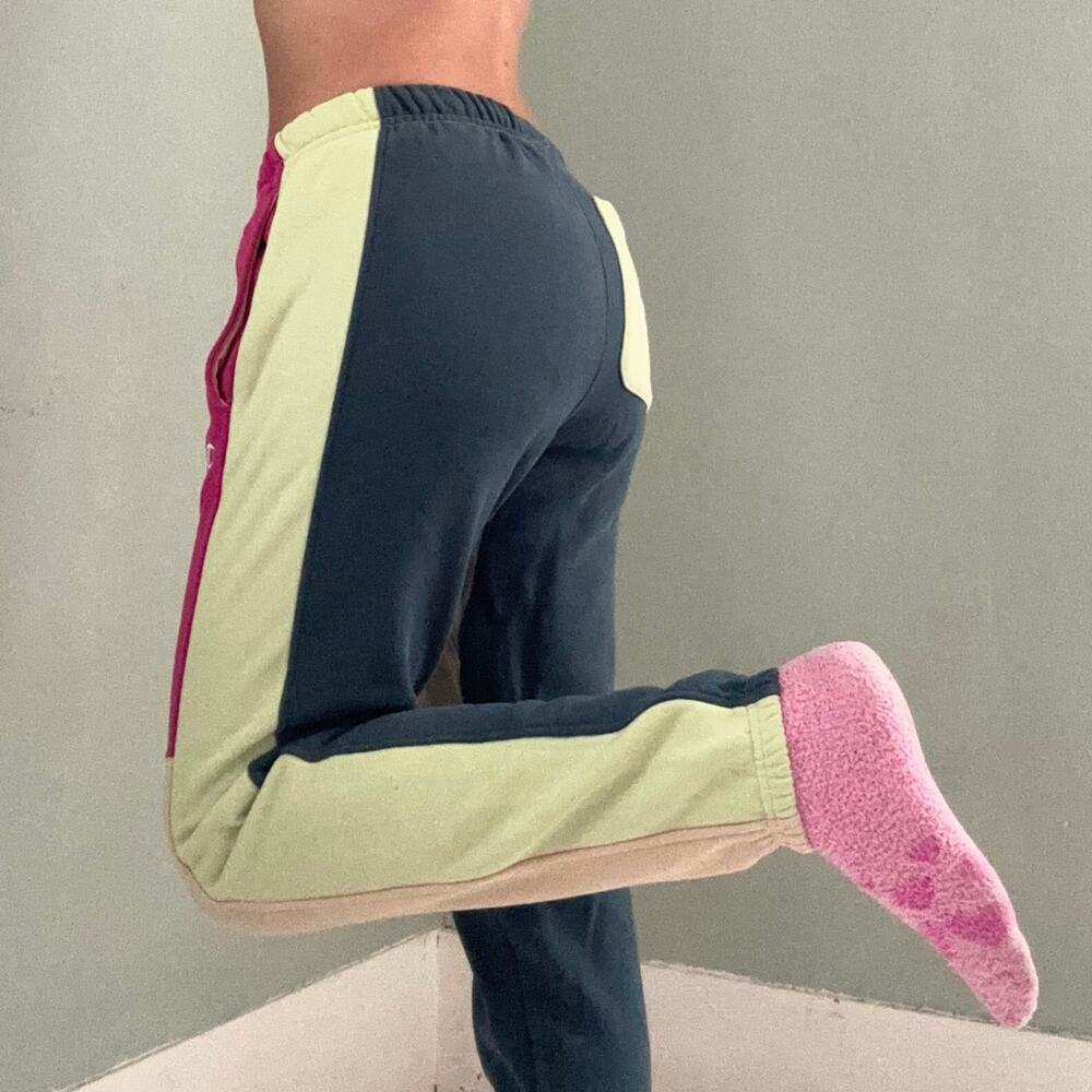 UO Champion Reverse Weave Colorblock Sweatpants Size Small Patchwork Multicolor - Picture 4 of 6
